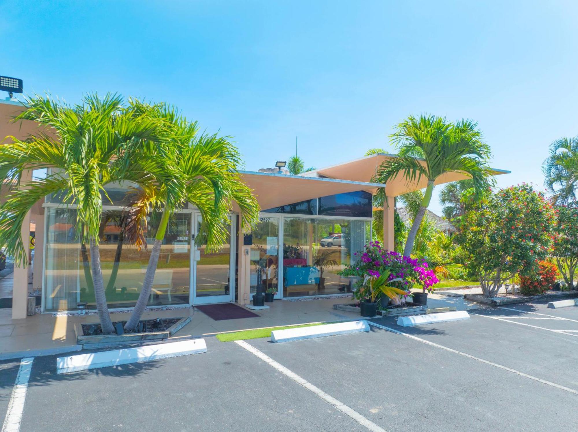 Warm Mineral Springs Motel North Port Ngoại thất bức ảnh