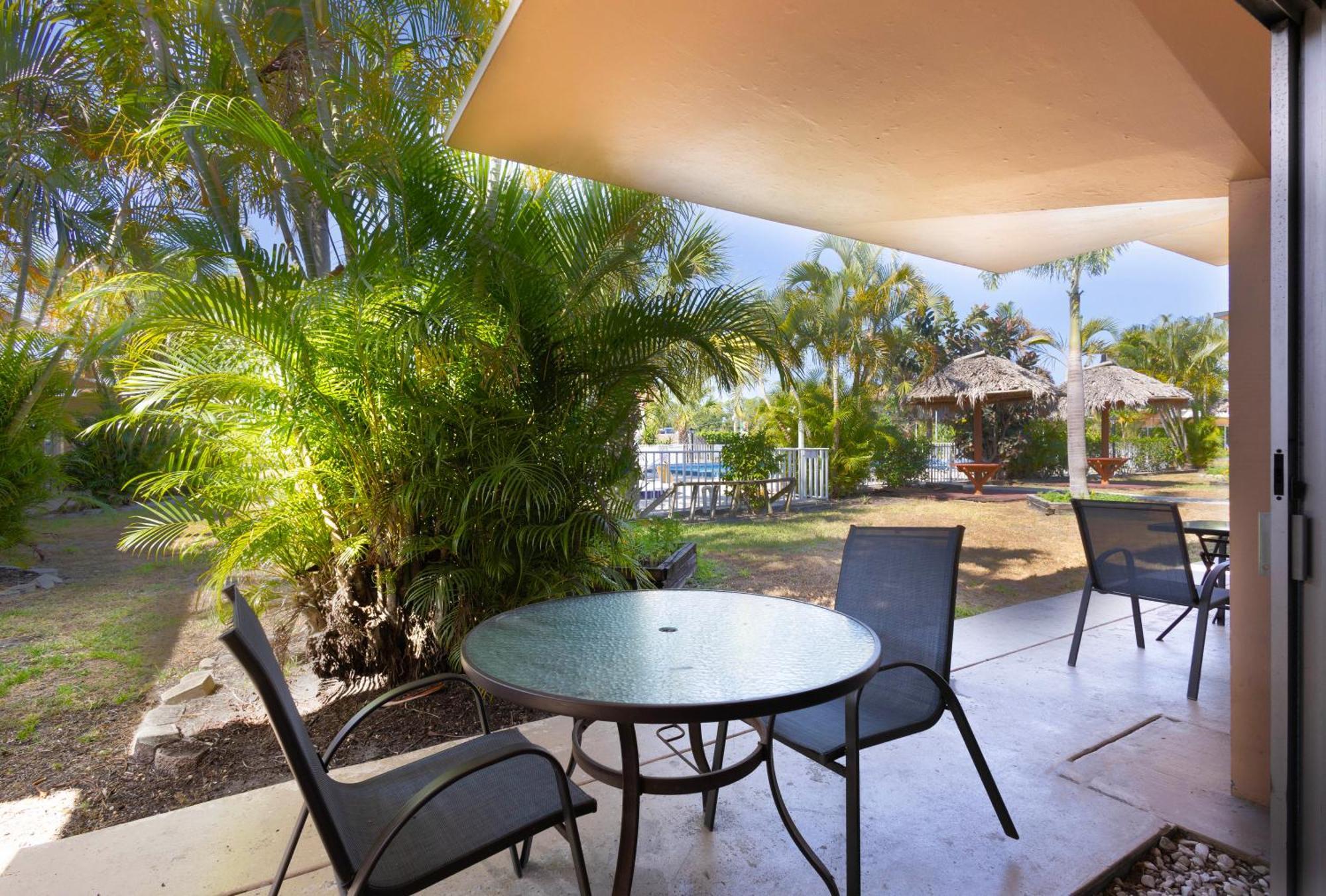 Warm Mineral Springs Motel North Port Ngoại thất bức ảnh