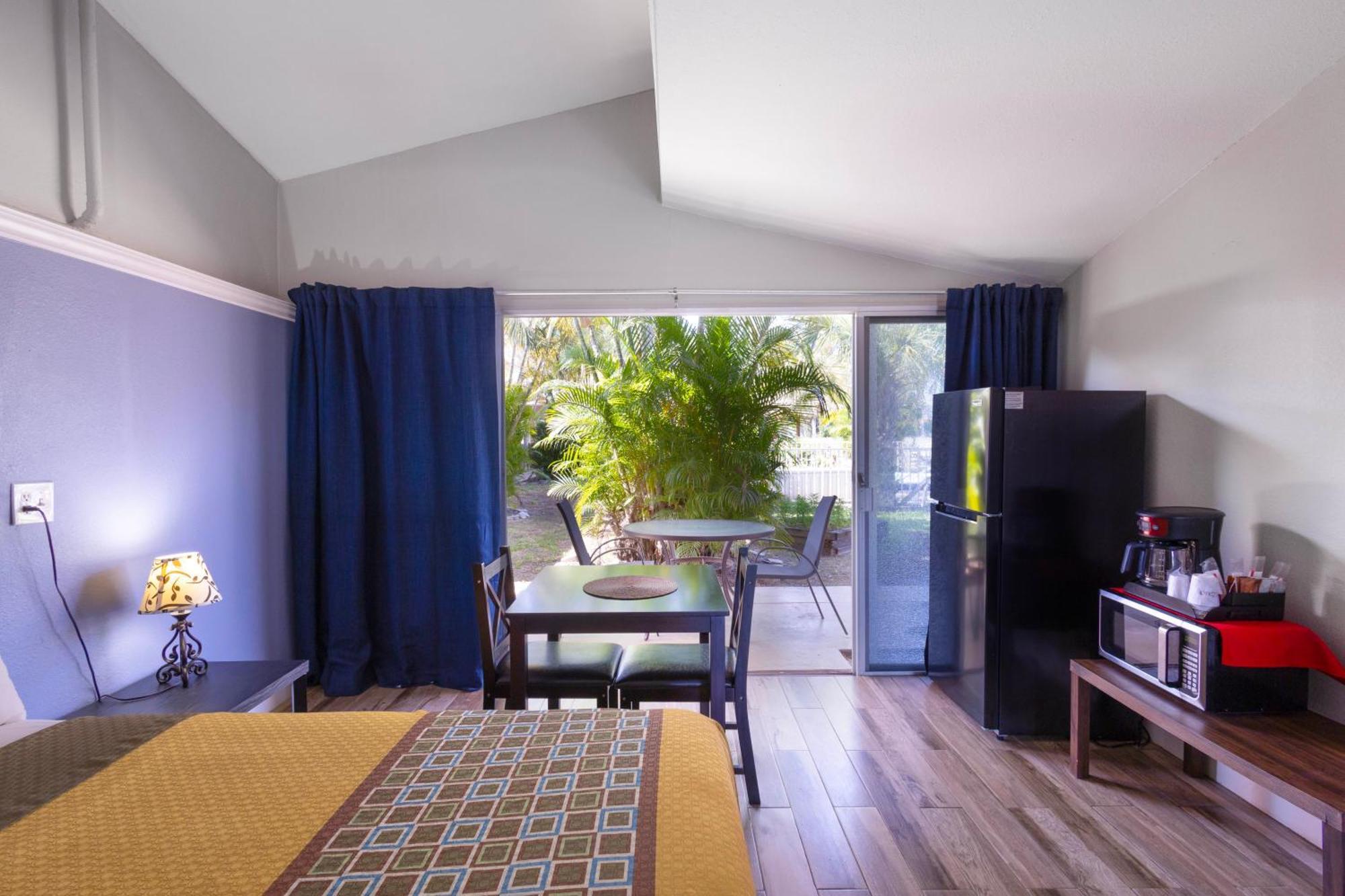 Warm Mineral Springs Motel North Port Ngoại thất bức ảnh