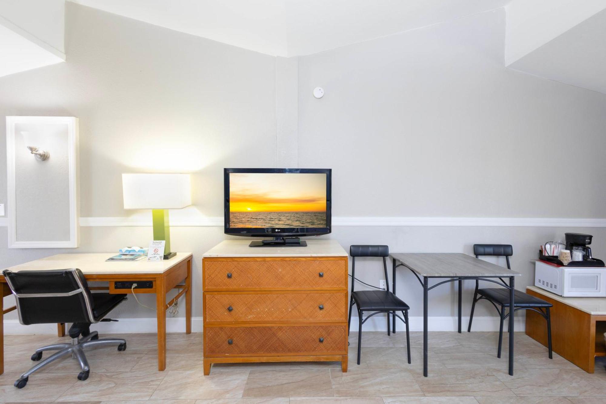 Warm Mineral Springs Motel North Port Ngoại thất bức ảnh