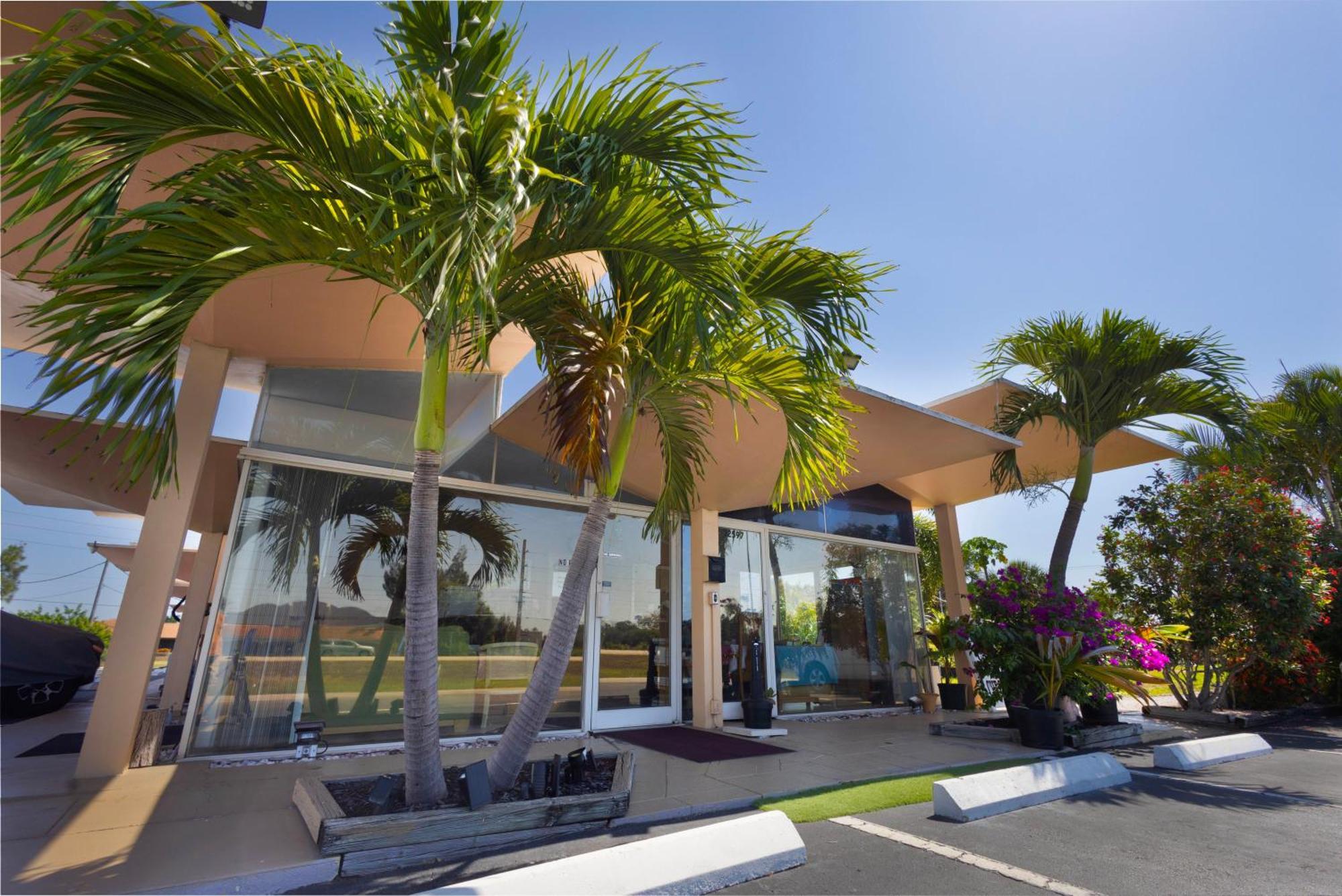 Warm Mineral Springs Motel North Port Ngoại thất bức ảnh