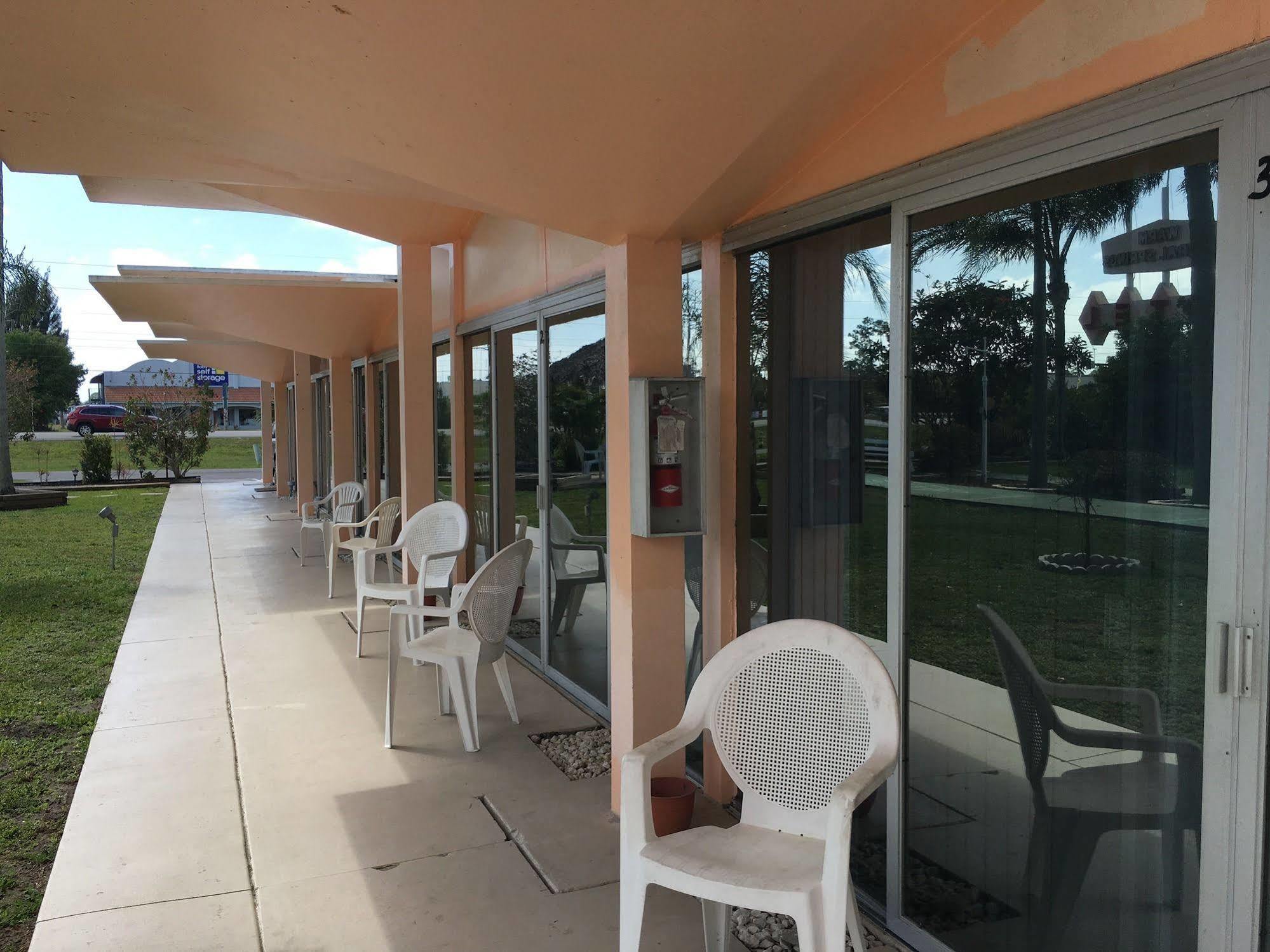 Warm Mineral Springs Motel North Port Ngoại thất bức ảnh